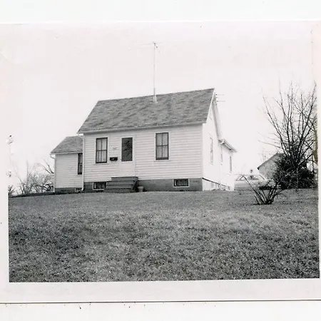 Creekside Cottage